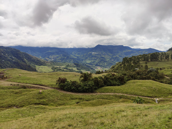 Wanderung zur Cueva del Esplendor Jardín Kolumbien